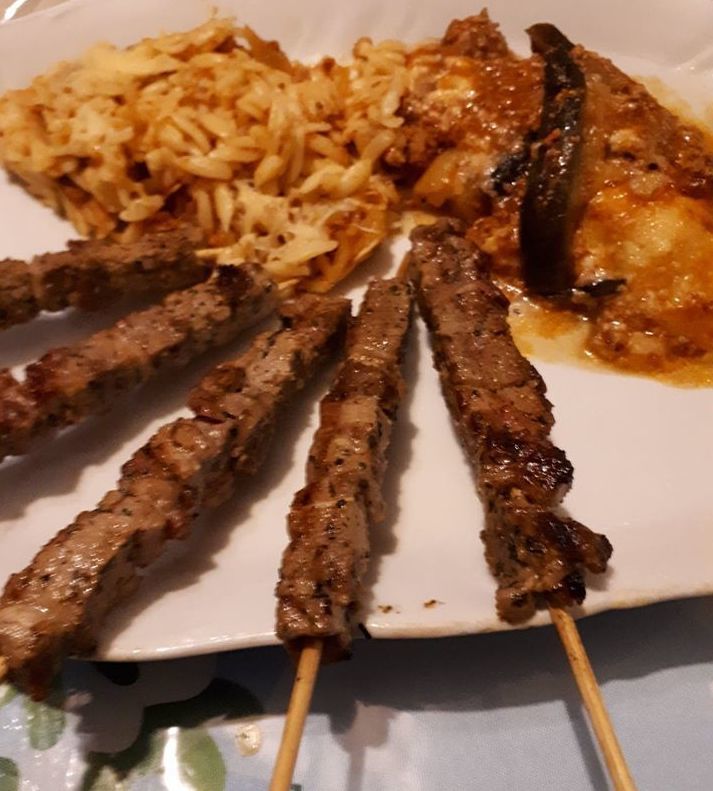 IDEAL AVEC DES PETITES PATES GREQUES