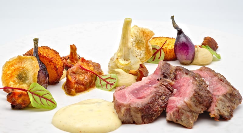 PLAT DE VIANDE EN SAUCE