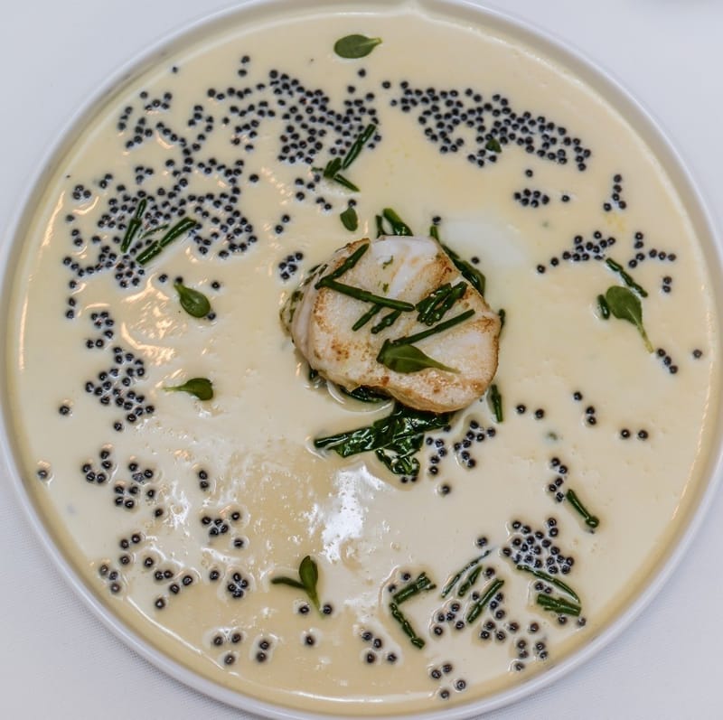 DECLINAISON AUTOUR DE LA SAINT-JACQUES ET CAVIAR