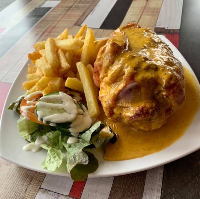 LE JAMBONEAU A LA MOUTARDE FRITES