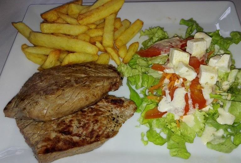 steak frites salade
