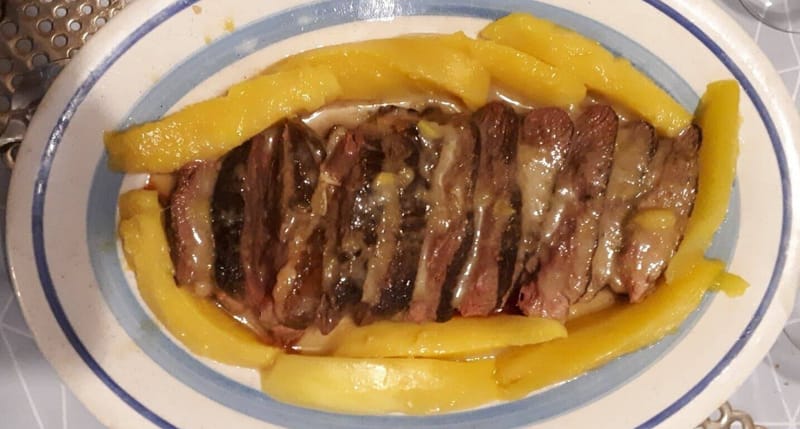 Avec de belles tranches de mangue