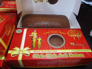 Cake Buah Naga
