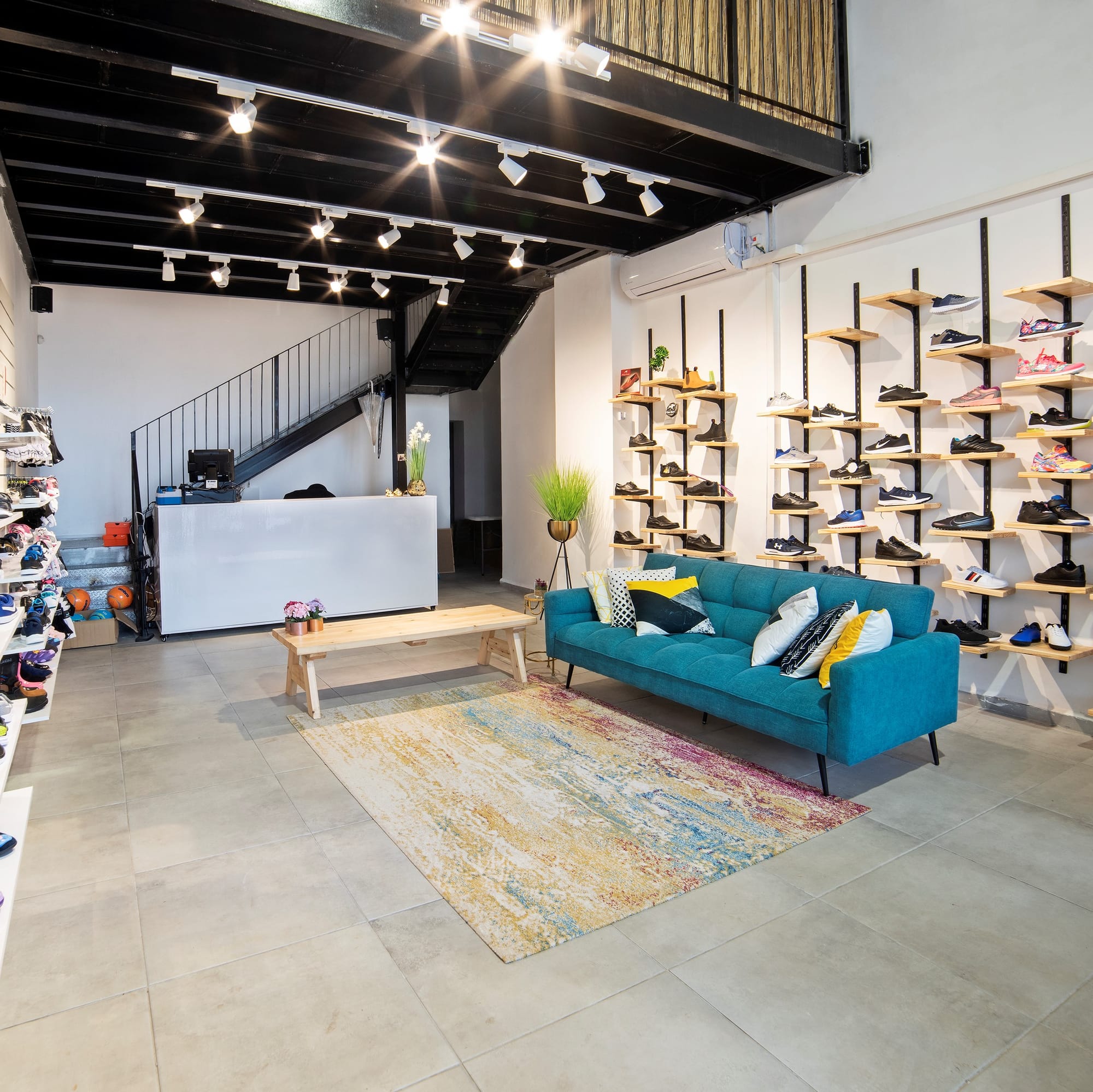 עיצוב חנות וסטיילינג