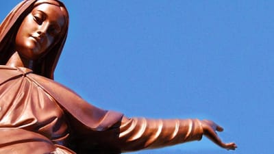 مريم تجوب الشّوارع في بكفيّا