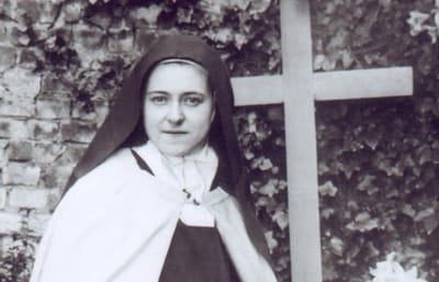 صلاة من كلمات القديسة تريز الطفل يسوع و الوجه الأقدس الكرملية