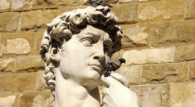 يد الفنان الأعظم