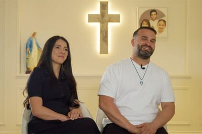 عائلة عبد الله متأثّرة... قاتل أولادها يصبح مارونيًّا