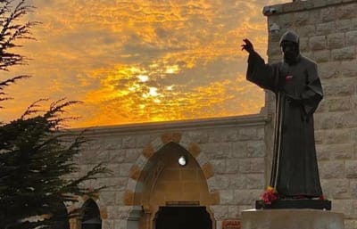 أعجوبة تتخطى الطب بعد انتشار المرض في أنحاء جسمها... وإذ تدخل تطبيب السماء ليثبت لنا أنه لا شيء مستحيل!