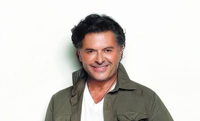 دخول النجم راغب علامة المستشفى بعد إصابته بفايروس كورونا (دعوة للصلاة من أجله)