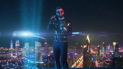 سيف نبيل "قوي قوي" ... يغني، يرقص ويبدع!