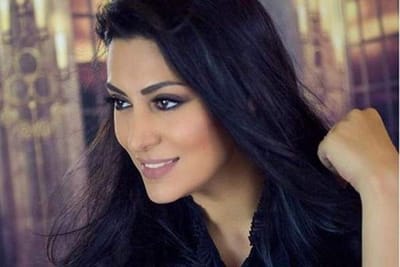 مايا نصرى لكل من يكفّرني فليخرج من متابعتي أنا مسيحية و أفتخر كوني مسيحية ولن يكون غيرها ديانة في حياتي