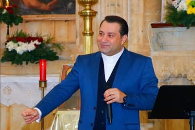 "يا رب" ترتيلة رائعة للأب جان عقيقي