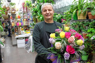 بيّاع الورود