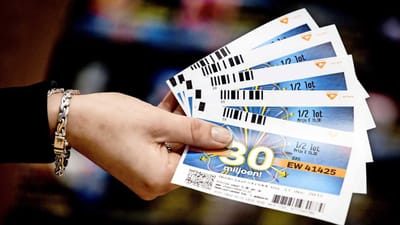 بطاقة اليانصيب