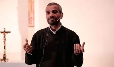 العثور على نجل الأب مجدي علاوي ميتاً داخل منزل في كسروان