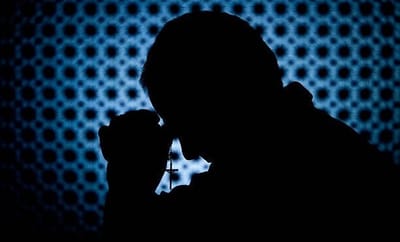 «إِنْ تَحْفَظُوا وصَايَايَ تَثْبُتُوا في مَحَبَّتِي»