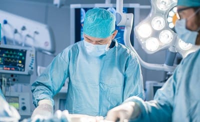 ع نية الأطباء.. إلى الربّ نطلب