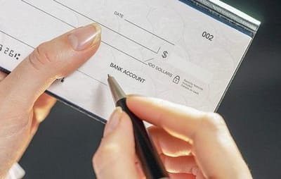 شيك على بياض