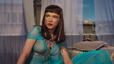 ليس لنا ملك إلاّ قيصر!