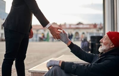 العطاء المعنوي