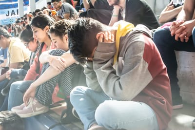 «فلا تَخَفِ ٱلبَتَّةَ مِمَّا سَتُعَاني مِنْ آلام»