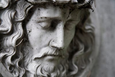 «لِيَتِمَّ مَا هُوَ مَكْتُوب: «مَنْ يَفْتَخِرْ فَلْيَفْتَخِرْ بِالرَّبّ!»