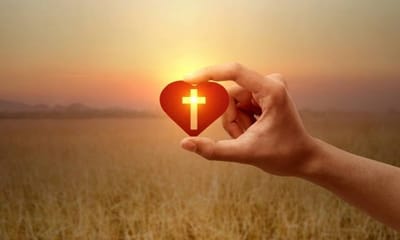 أحياك في الخفاء