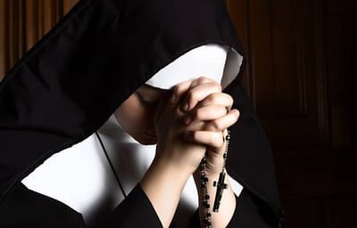 «هَا هُوَ حَمَلُ الله...»