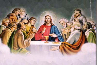 «مَا إِنْ تَدْخُلا المَدِينَةَ حَتَّى يَلْقَاكُمَا رَجُلٌ يَحْمِلُ جَرَّةَ مَاء، فٱتْبَعَاهُ إِلى البَيْتِ الَّذي يَدْخُلُهُ»