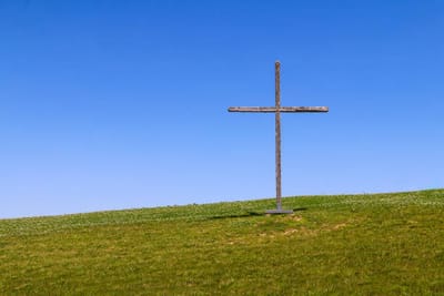 «لِكَمَالِ القدِّيسِين، وَلِعَمَلِ الخِدْمَة، وَلِبُنْيَانِ جَسَدِ المَسِيح»