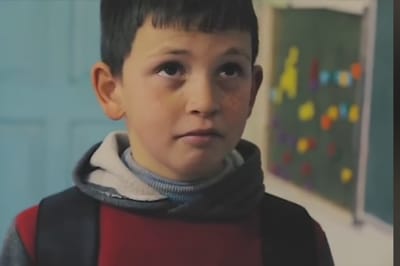 من صفعة إلى قبلة!