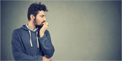 فوَضَعُوا حِرْمًا عَلى أَنْفُسِهِم أَلاَّ يَأْكُلُوا ولا يَشْرَبُوا حتَّى يَقْتُلُوا بُولُس