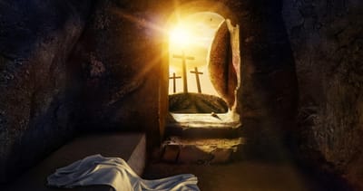 إِنَّ بَعْضًا مِنَ القَائِمِينَ هُنا لَنْ يَذُوقُوا المَوْت، حَتَّى يَرَوا مَلَكُوتَ اللهِ وقَدْ أَتَى بِقُوَّة