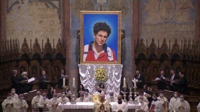 الكاردينال فاليني: الطوباوي كارلو أكوتيس قد بذل حياته في سبيل الآخرين تمامًا كالخبز الإفخارستيّ!