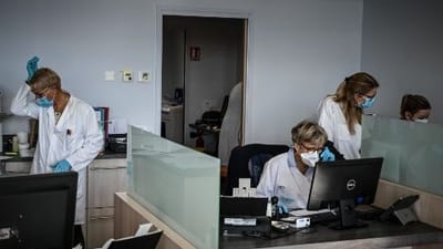 أساقفة إنكلترا : الصلاة وإنما أيضًا الدعم النفسي للعاملين الصحيين