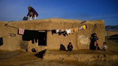 الدول المانحة تتعهد بمساعدة أفغانستان التي تعاني من الحرب وانعدام الأمن الغذائي