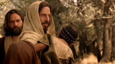 أَلإِيْمَانُ هُوَ اليَقِينُ بالأُمُورِ المَرْجُوَّة، والبُرْهَانُ لِلأُمُورِ غَيرِ المَرْئِيَّة