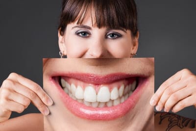 الإبتسامة بتعدي