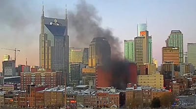 بالفيديو والصور - يوم ميلاد الرب يسوع إنفجار سيارة وسط مدينة ناشفيل الأميركية