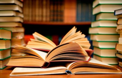 النجّار والخزانة