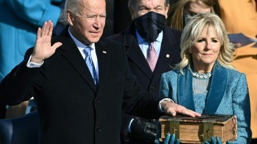 البابا فرنسيس للرئيس بايدن: تعزيز السلام والمصالحة في الولايات المتحدة