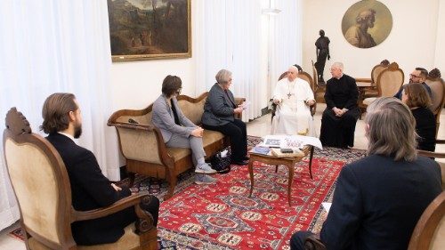 البابا فرنسيس يستقبل وفدا من وكالة Catholic News Service الأمريكية للأنباء