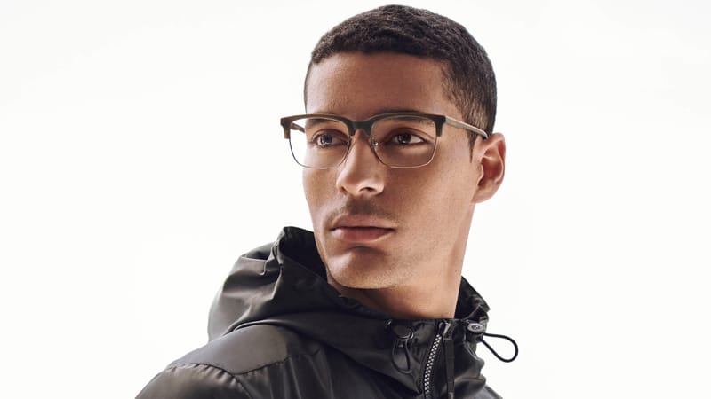 "رابط خفي" بين كورونا والنظارات.. دراسة تكشف مفاجأة