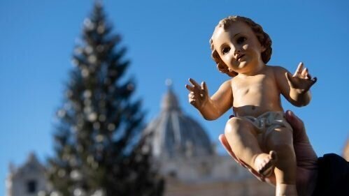 البابا فرنسيس: ليملأكم العمانوئيل بفرحه وسلامه!