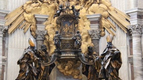 البابا لن يترأس طقوس نهاية وبداية العام بسبب إلتهاب في عصب النسا