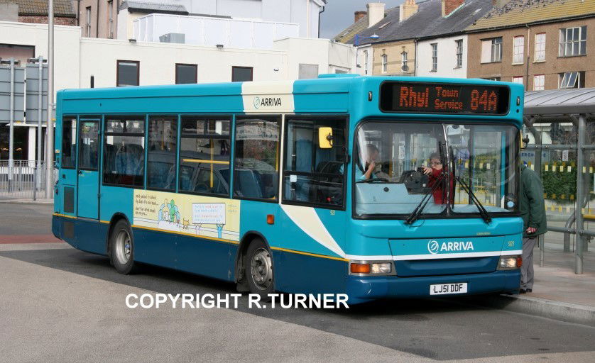 Arriva Buses Wales 921 LJ51 DDF.