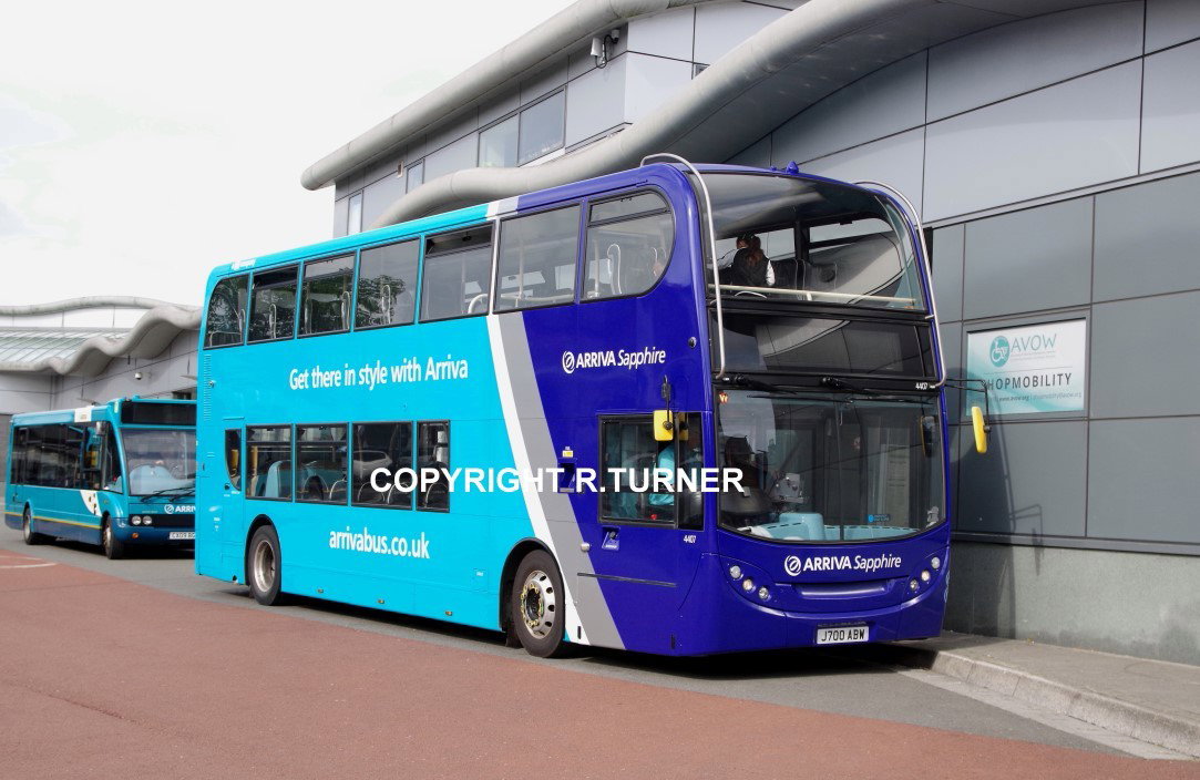 Arriva Buses Wales 4407 J700 ABW (CX58 FZU).