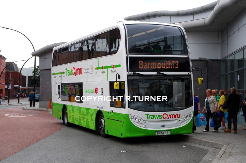 GHA Coaches 3002 SN15 ETE.