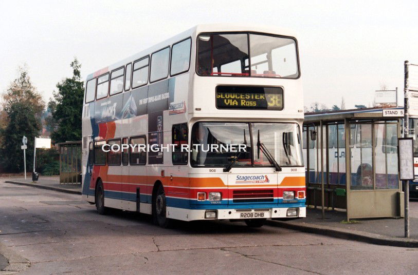 Stagecoach Red & Whire 908 R208 DHB.